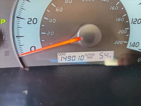 Used 2010 Toyota Camry SE image 19