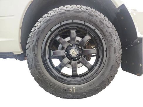 Used 2018 RAM 1500 Sport image 33