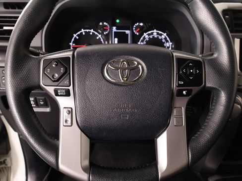 Used 2023 Toyota 4Runner SR5 AWD/4WD image 3