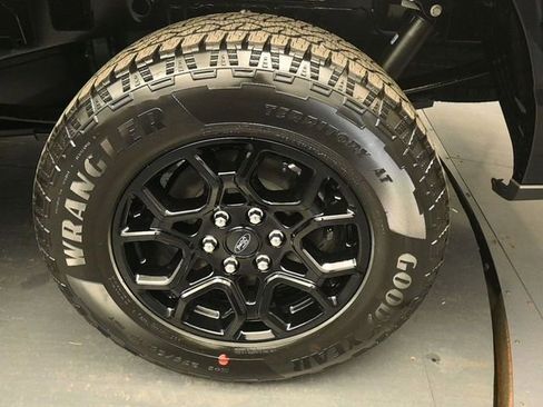 New 2026 Ford F150 XLT w/ Equipment Group 302A MID image 9