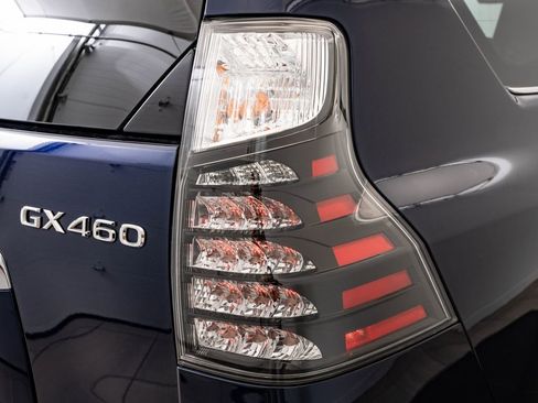 Certified 2023 Lexus GX 460 Premium AWD/4WD image 9