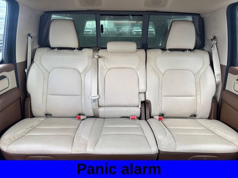 Used 2021 RAM 1500 Laramie AWD/4WD image 14