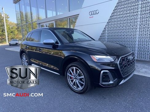 Used 2025 Audi SQ5 Premium Plus w/ Premium Plus Package image 1
