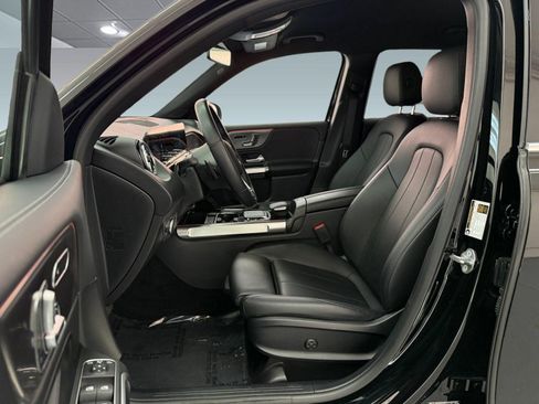 Certified 2023 Mercedes-Benz GLB 250 image 5
