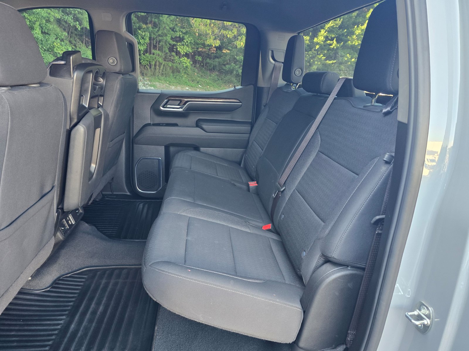 Used 2024 GMC Sierra 1500 SLE AWD/4WD image 11