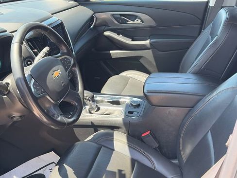 Used 2021 Chevrolet Traverse Premier w/ Redline Edition AWD/4WD image 16