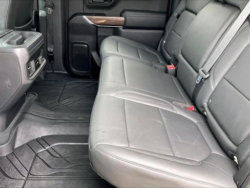 Used 2019 Chevrolet Silverado 1500 LT Trail Boss image 17