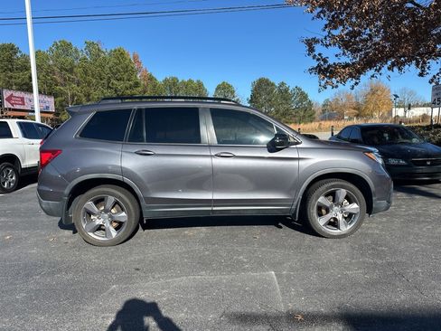 Certified 2021 Honda Passport Touring image 2