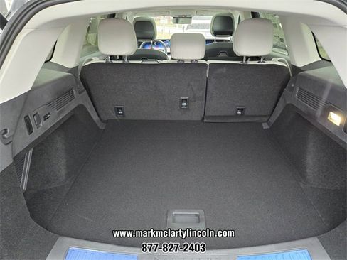 New 2026 Lincoln Nautilus Premier w/ Equipment Group 102A image 11