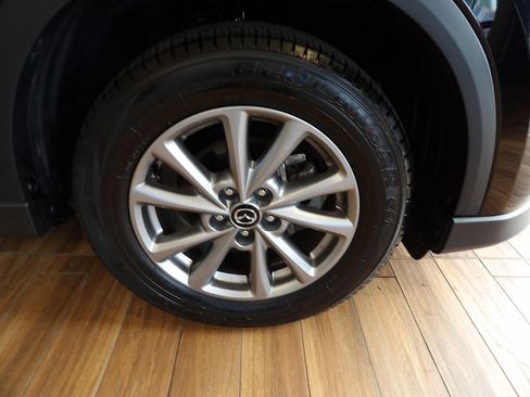 Certified 2023 MAZDA CX-5 AWD 2.5 S w/ Select Package image 4