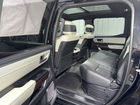 Used 2023 Toyota Tundra Capstone AWD/4WD image 17