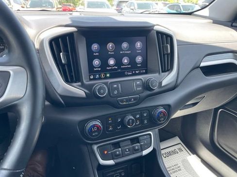 Used 2023 GMC Terrain SLT FWD image 24