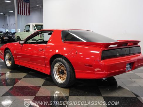 Used 1988 Pontiac Firebird Trans Am RWD image 10
