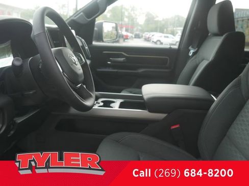 New 2026 RAM 1500 Big Horn AWD/4WD image 39
