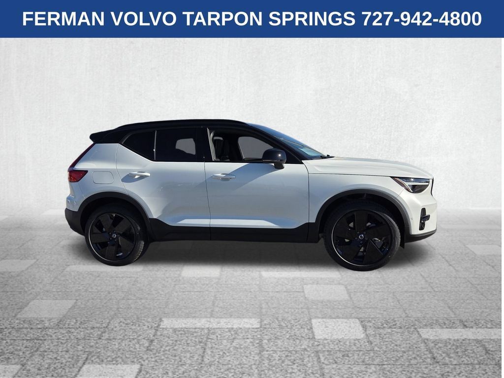 New 2026 Volvo XC40 B5 Ultra w/ Protection Package Premier AWD/4WD image 11