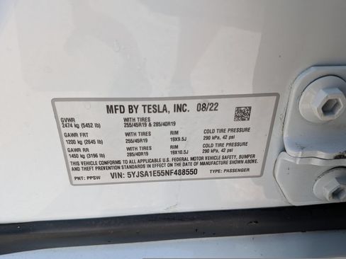 Used 2022 Tesla Model S AWD/4WD image 31