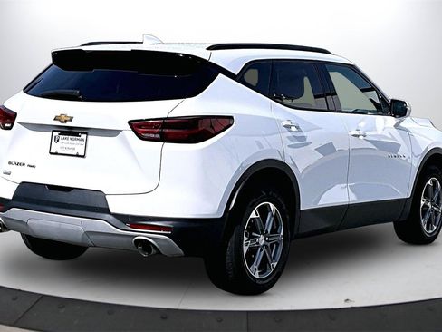 Used 2024 Chevrolet Blazer LT image 9