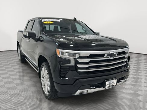 Used 2023 Chevrolet Silverado 1500 High Country w/ High Country Premium Package AWD/4WD image 7