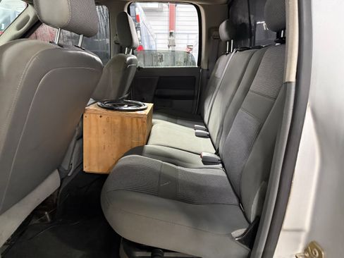 Used 2006 Dodge Ram 2500 Truck SLT w/ Quad Cab Big Horn Value Group image 40