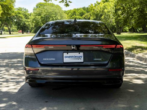 Used 2023 Honda Accord EX-L image 8