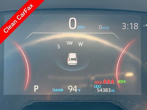 Certified 2024 Toyota RAV4 XLE FWD image 4