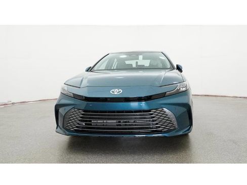 New 2026 Toyota Camry XLE image 31