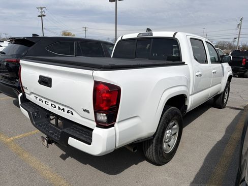 Used 2023 Toyota Tacoma SR AWD/4WD image 6