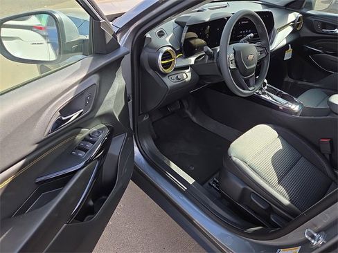 New 2026 Chevrolet Trax LT image 9