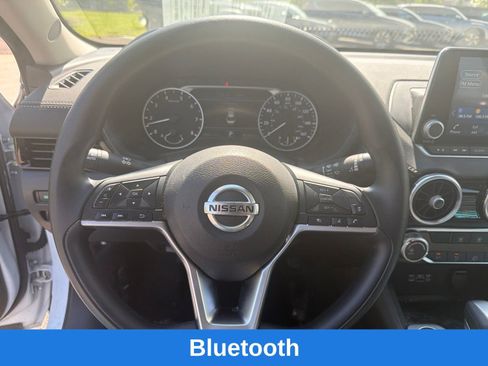 Used 2023 Nissan Sentra SV FWD image 13