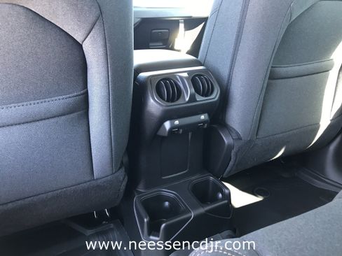 New 2026 Jeep Wrangler Unlimited Sport image 19