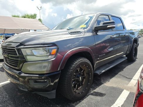 Used 2019 RAM 1500 Laramie AWD/4WD image 4