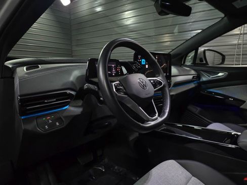 Used 2023 Volkswagen ID.4 2WD image 10