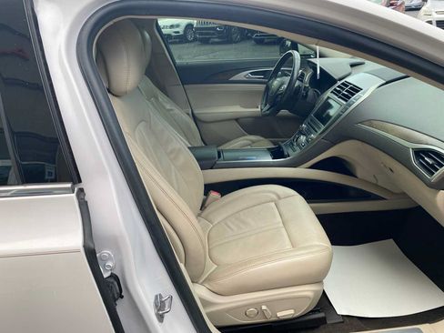 Used 2017 Lincoln MKZ Select FWD image 30