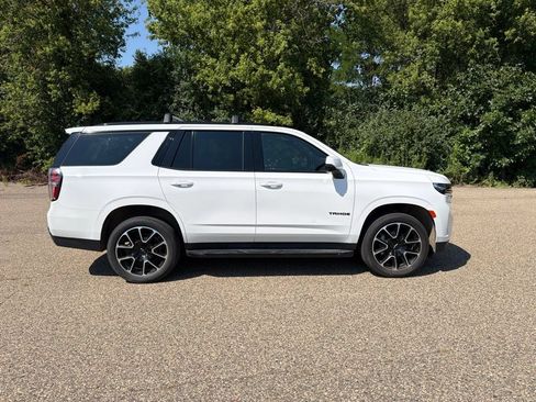 Used 2021 Chevrolet Tahoe RST w/ Luxury Package AWD/4WD image 14