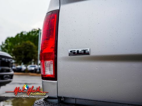 Used 2017 RAM 1500 Classic SLT image 10