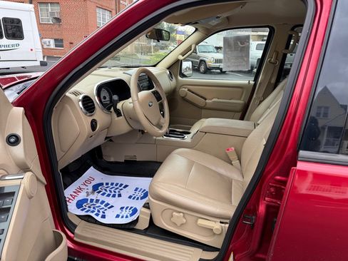 Used 2008 Ford Explorer Sport Trac XLT image 5