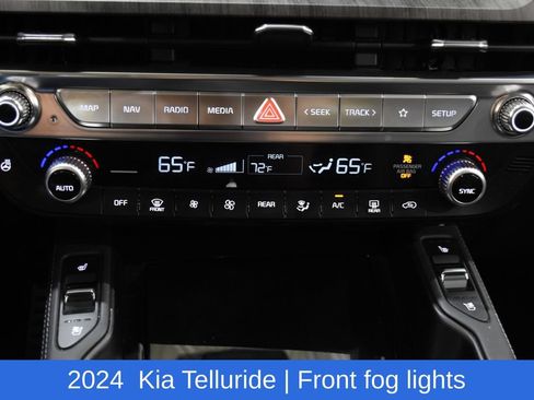 Used 2024 Kia Telluride AWD image 22