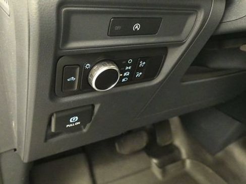 Certified 2025 Ford F150 XL AWD/4WD image 14