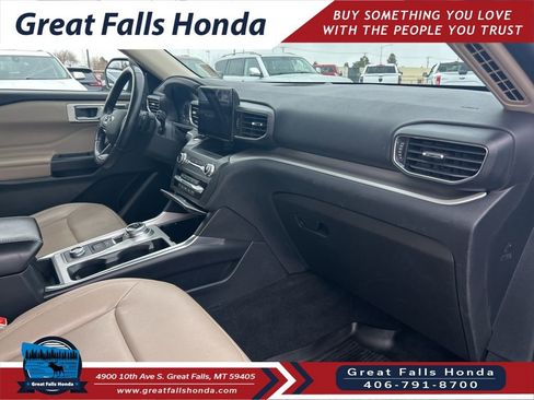 Used 2020 Ford Explorer XLT w/ Equipment Group 202A image 32