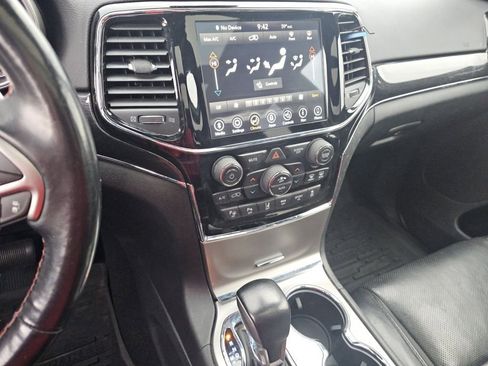 Used 2020 Jeep Grand Cherokee Trailhawk w/ Trailhawk Luxury Group image 27