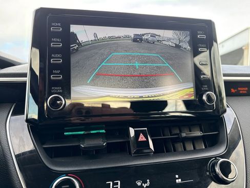 Used 2020 Toyota Corolla LE image 29