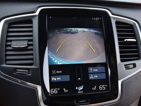 Used 2019 Volvo XC90 T6 Momentum AWD/4WD image 13