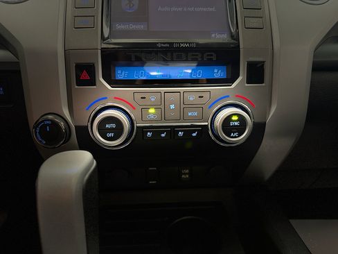 Used 2014 Toyota Tundra Platinum AWD/4WD image 23