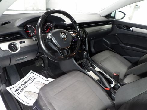 Used 2021 Volkswagen Passat 2.0T S FWD image 8