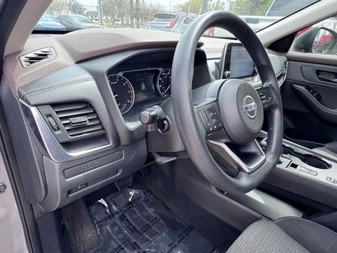 Used 2021 Nissan Rogue S image 20