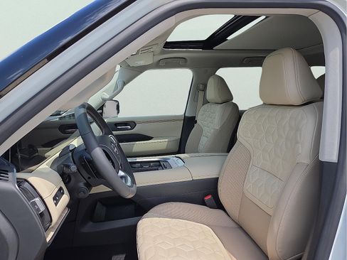 New 2026 Nissan Armada Platinum Reserve image 14