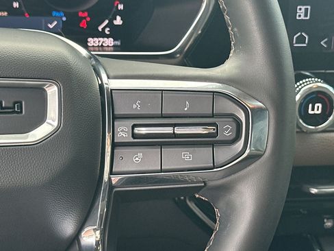 Used 2024 GMC Canyon Denali AWD/4WD image 25