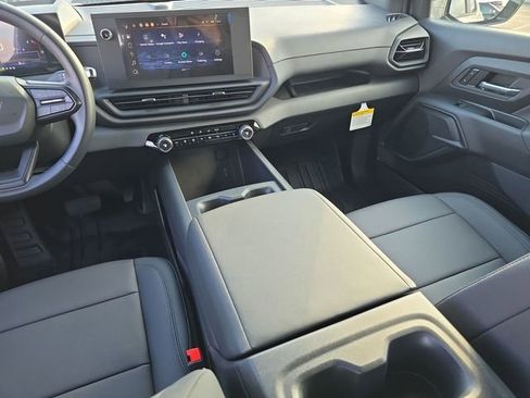 Used 2024 Chevrolet Silverado EV W/T image 10