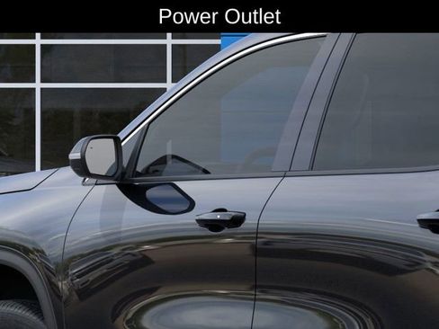 New 2025 Chevrolet Traverse LT w/ Enhanced Driving Package image 13