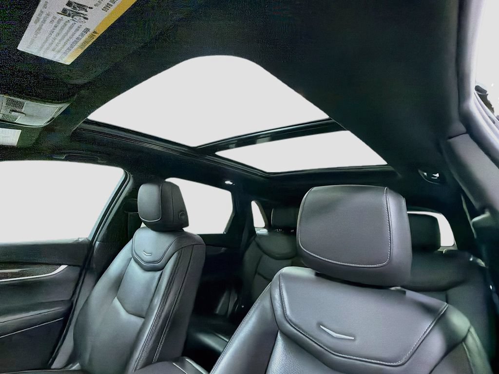 Used 2022 Cadillac XT5 Sportv AWD/4WD image 24